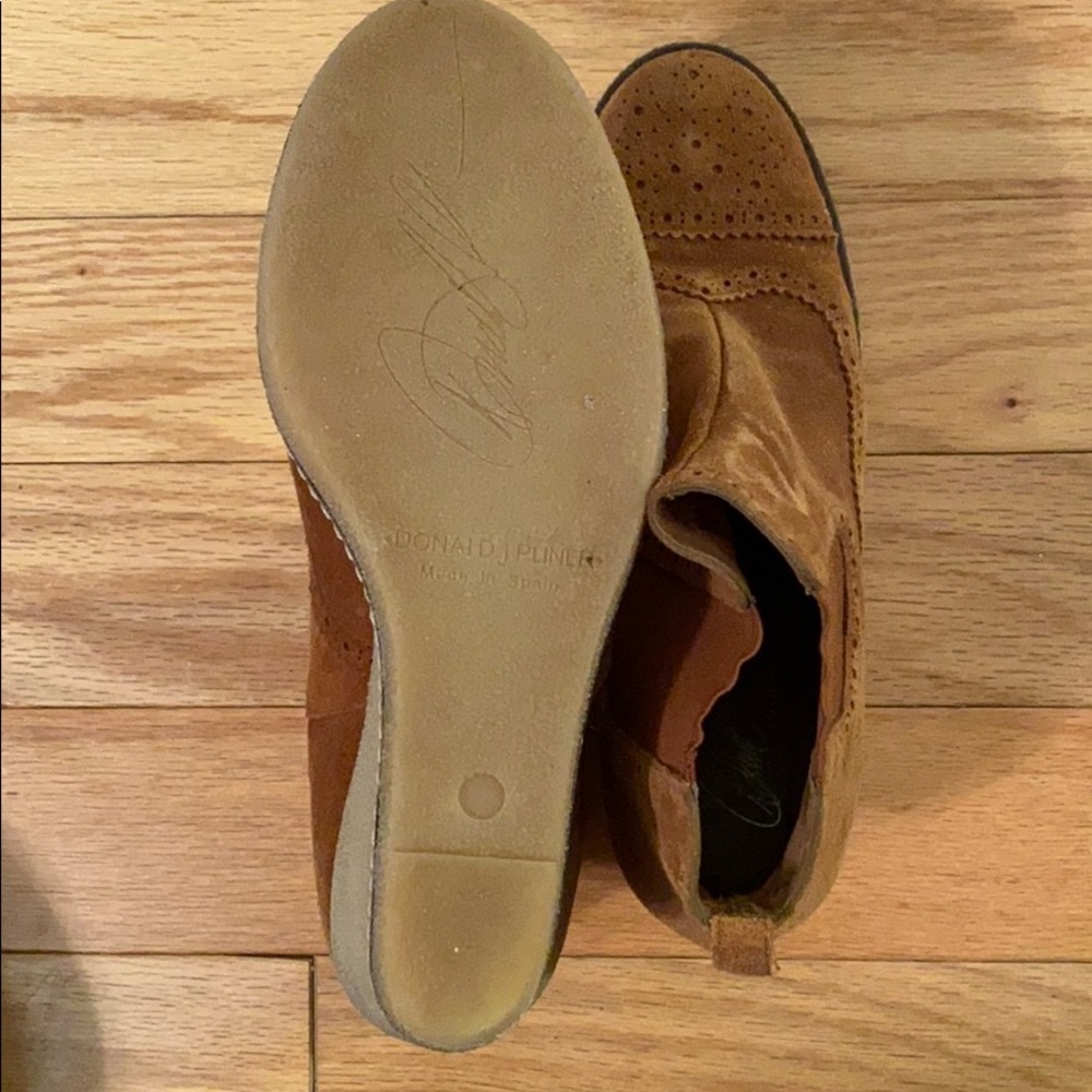 Wedges - Picture 3 of 4